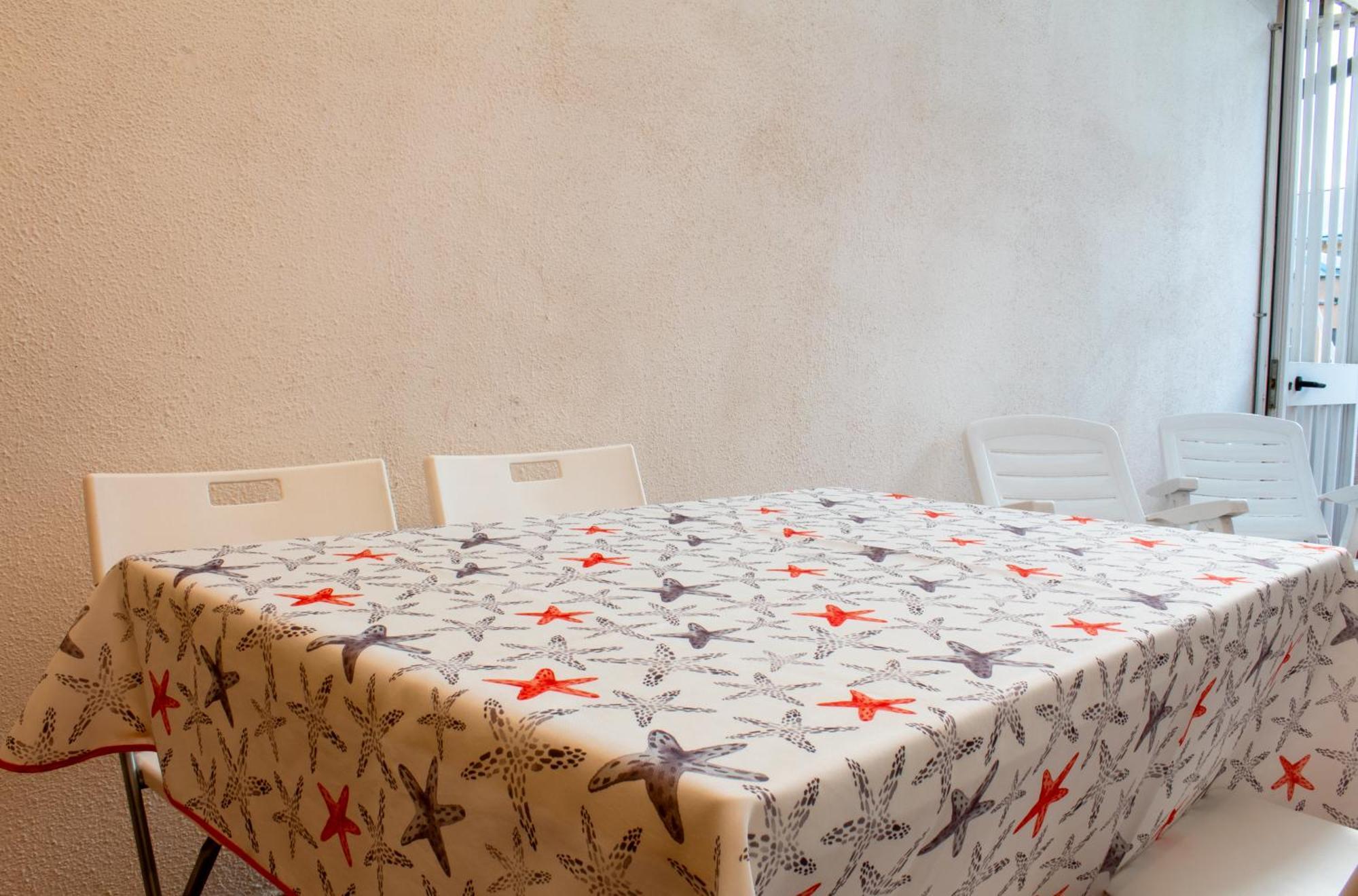 Apartmán 100 Metri Dal Mare Relax A Due Passi Dal Centro Finale Ligure Exteriér fotografie